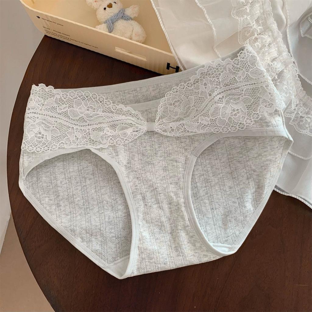 Girl Spring and Autumn Lace Bow Pure Cotton Breathable Skin Friendly Middle Waist Triangle Briefs