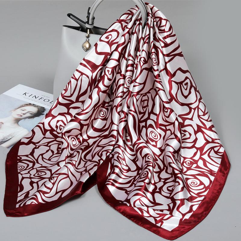 Foulard quadrato in seta stile influencer: Sciarpa da collo da donna alla moda, Sciarpa, Protezione solare, Garza stampata, Accessorio per abbigliamento professionale