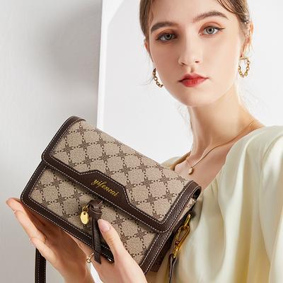 Single Shoulder Crossbody Bag for Women 2023 Summer Trend Fashion Small Fragrant Style Versatile Small Square Bag