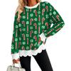 Women's Christmas Print Crewneck Sweatshirt with Scalloped Wavy Hem for Holiday Casual Wear
