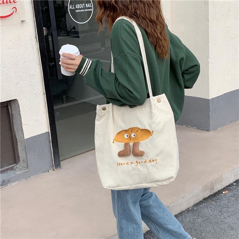 

2 Вельветовая милая вышитая сумка через плечо студенческая школьная сумка литературная дамская сумочка