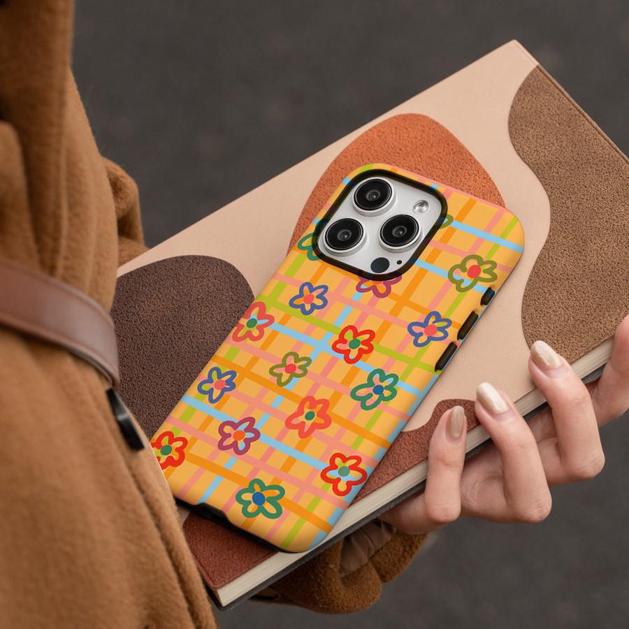 Yellow Plaid Floral Case for iPhone 17 Pro Max - Cartoon Cute Design, Full Wrap