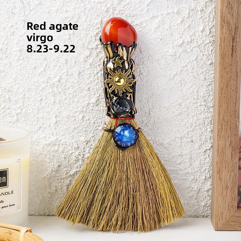 Zwölf Tierkreiszeichen Kristall Rohstein Mit Handgefertigtem Besen Dekor Für Hochzeit Und Feier