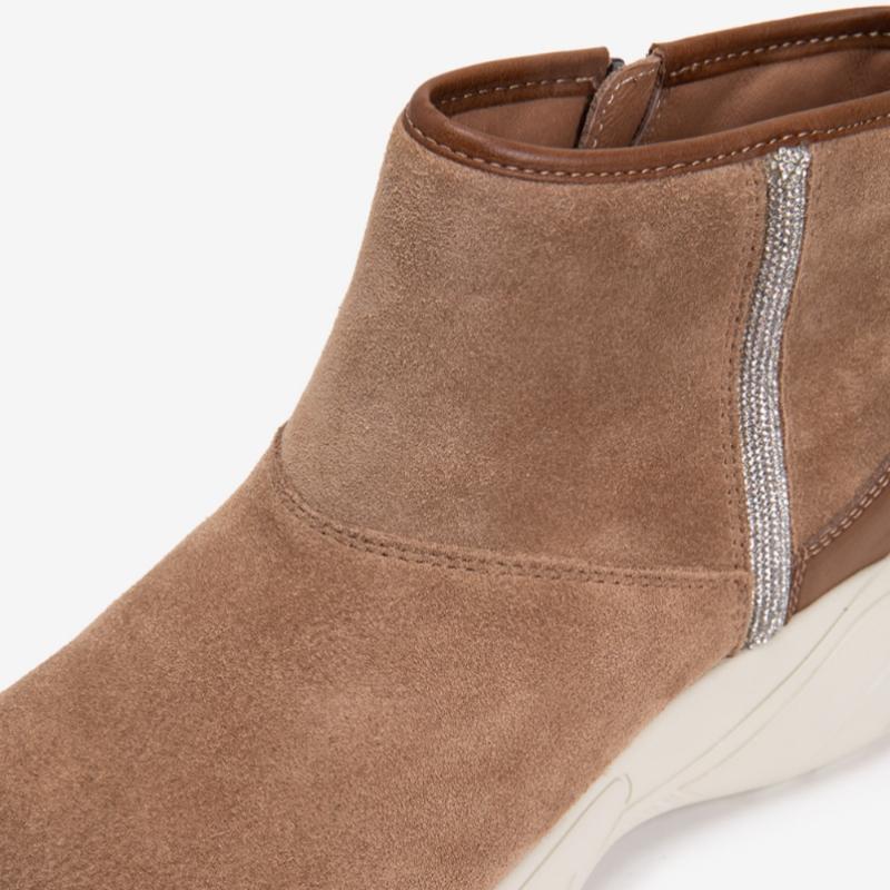 ESquire Women S Jeweled caSual Ankle Fur bootS