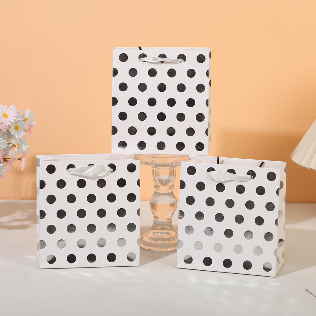 12pcs Polka Dot Gift Bags With Straps Paper Party Favor Bags For Weddings Birthdays Baby Showers Boutique Gifts For Event