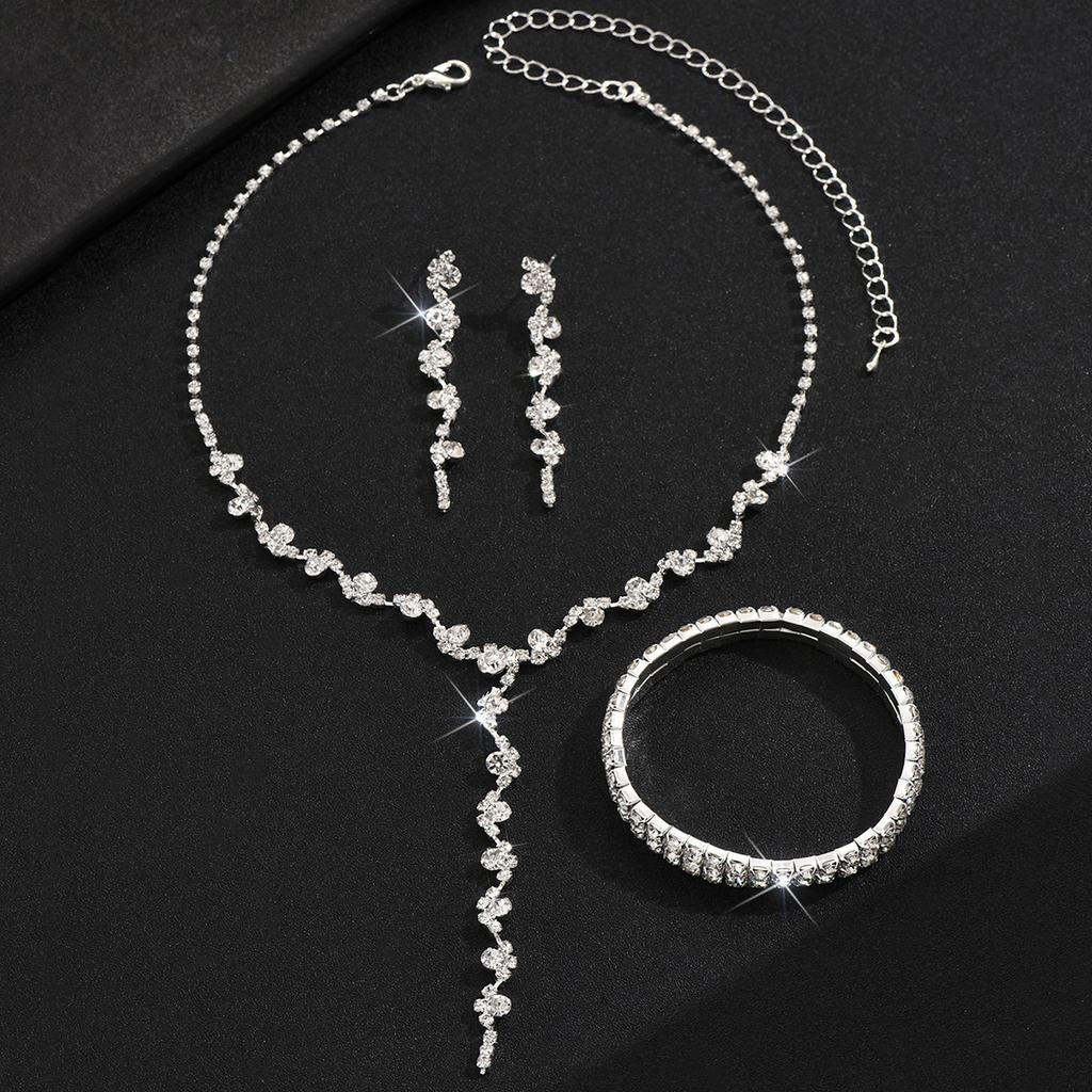 Fashionable Versatile Bridal Accessories - Necklace, Earrings, Bracelet, Jewelry Set, Formal Dress Chain Set