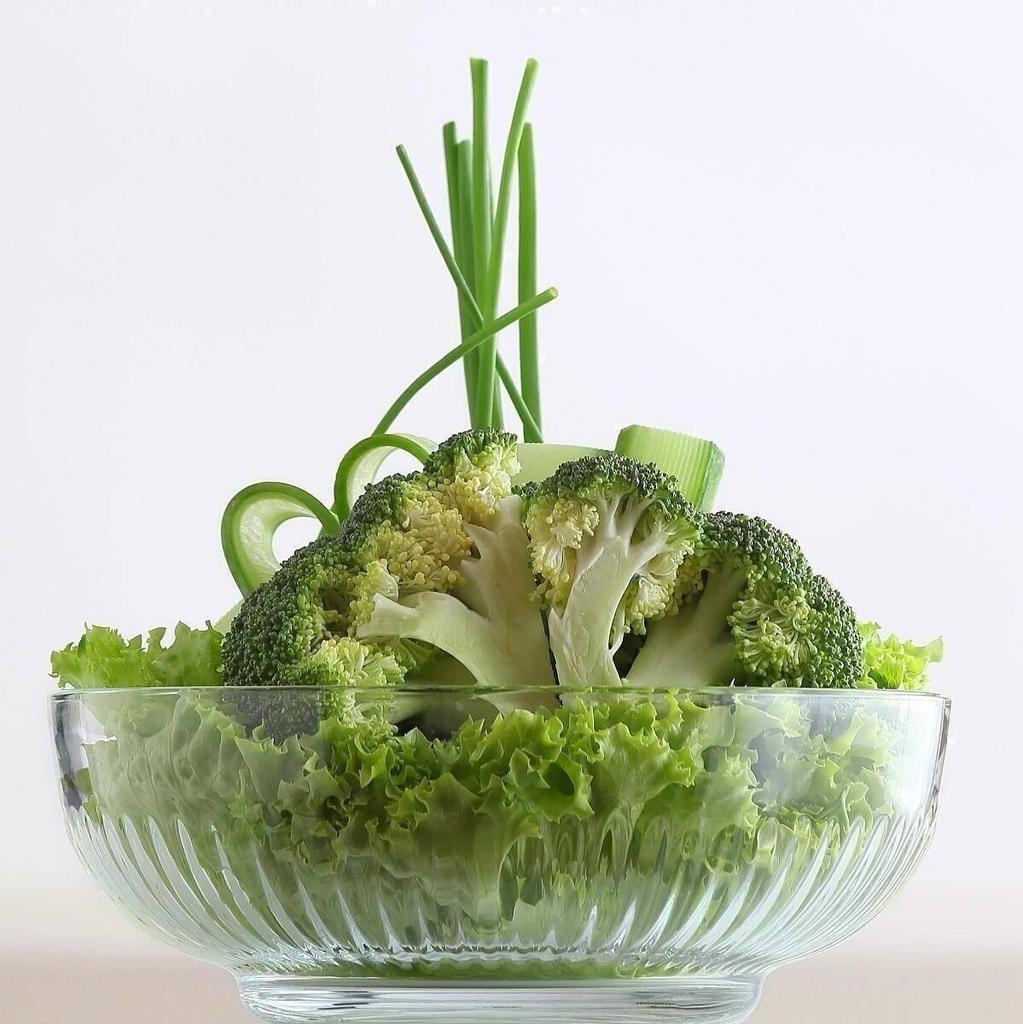 One Piece Serving-Salad Bowl