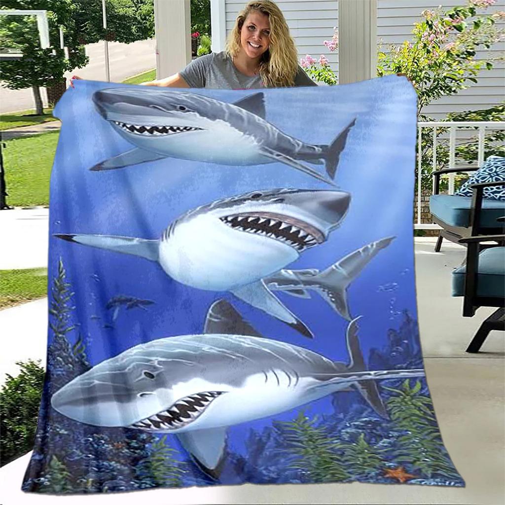 Cartoon-colored shark digital-printed polyester Bedroom velvet flannel cover blanket Fleece soft sofa cover blankets for beds