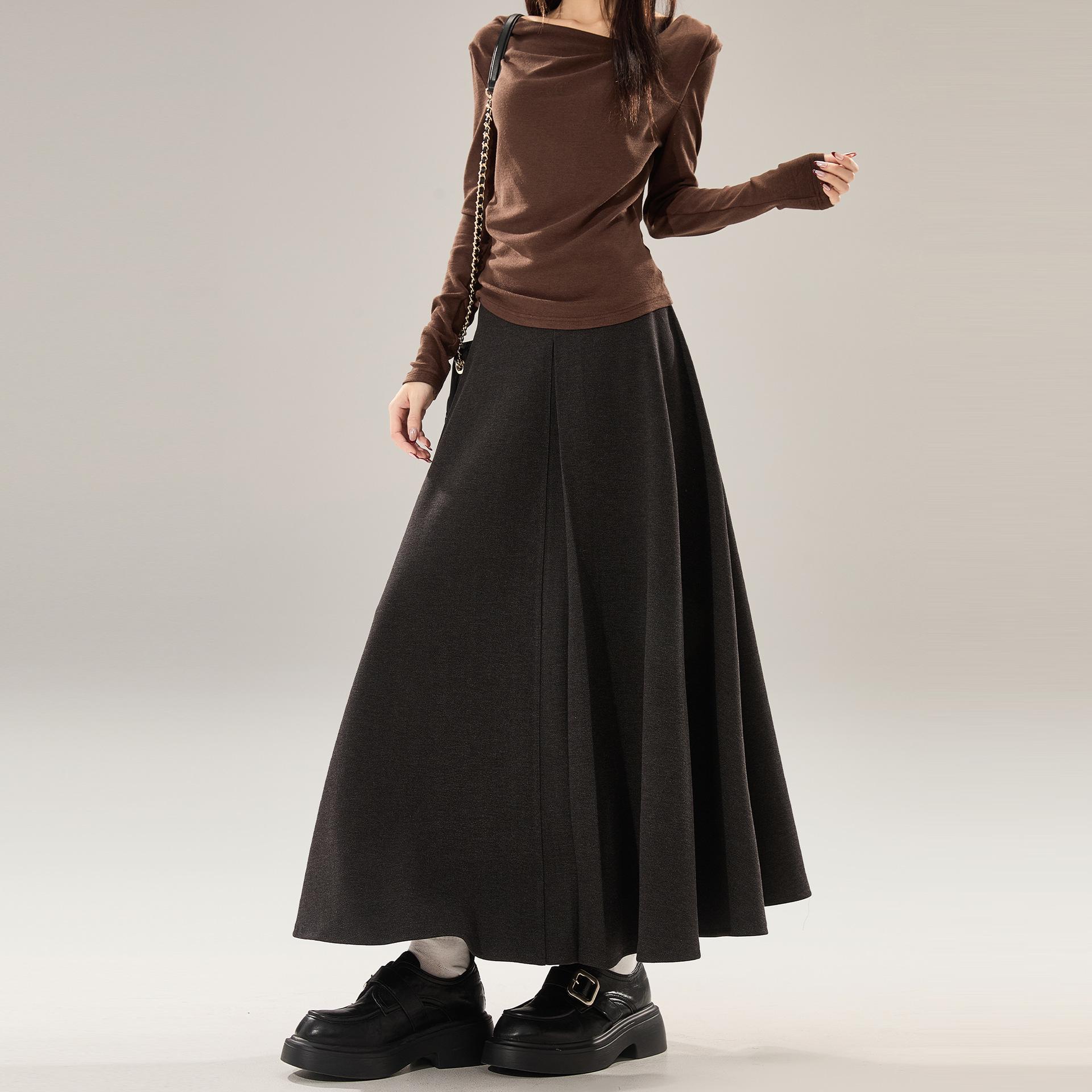 

Elegant High-Waisted A-Line Wool Plaid Midi Skirt for Women, Slimming and Casual for Autumn/Winter. Large серый