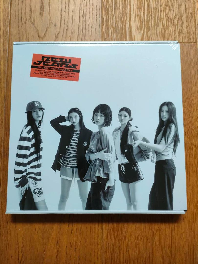 

[USED] NewJeans HowSweet&BubbleGum all version