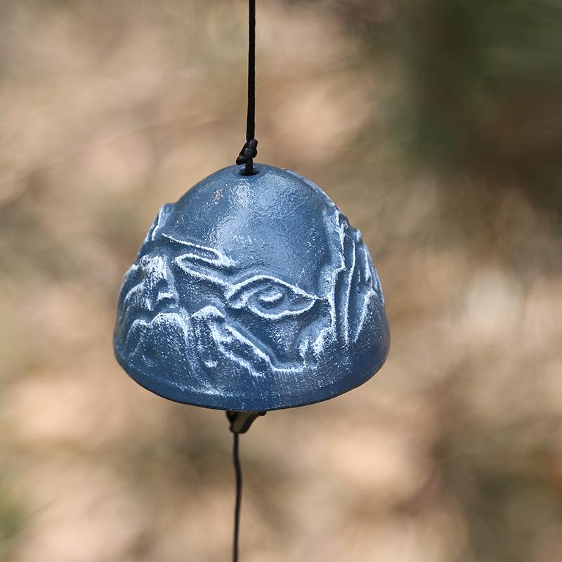 Asian Style Cast Iron Wind Chime: Retro Outdoor Balcony or Camping Ornament Bell
