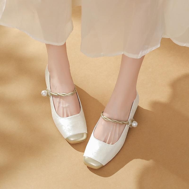 Square head Mary Jane shoes spring and autumn temperament commuting light mouth single shoes with cheongsam