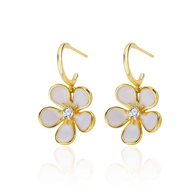 Meier Stylish jewelry, fashionable commute: enamel flower earrings & studs