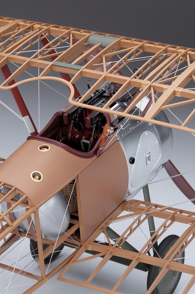 Hasegawa 1/16 RAF Sopwith Camel F.1 Plastic Model Kit MU01