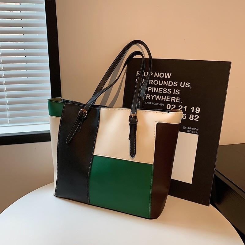 Trendy Shoulder Tote Bag For Women Ideal For Commuting With Spacious Design