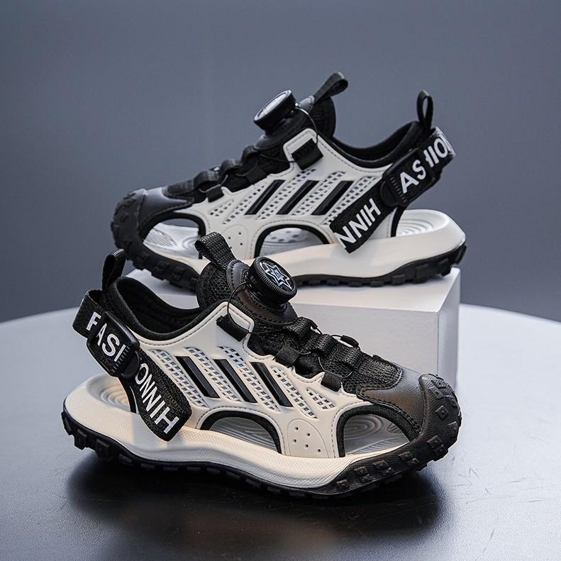 Boys Baotou Sandals New Medium and Older Children's Non-slip Soft Sole Children's Sports Sandals Girls' Beach Shoes