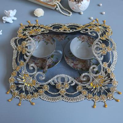 Europeisk Fyrkantig Spets Paljetter Broderad Pärla Hänge Lyx Bordstablett Underlägg Mat Mellanmål Sovrum Balkong Kaffe Fest Bordsmatta