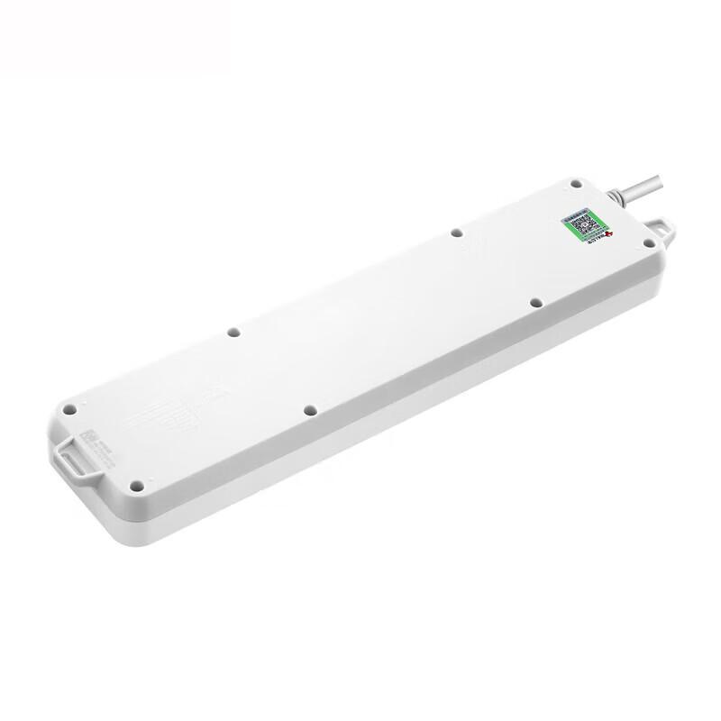BULL GN-313 6-Outlet Power Strip with Individual Switches, 3m CN Plug (adapter Included)