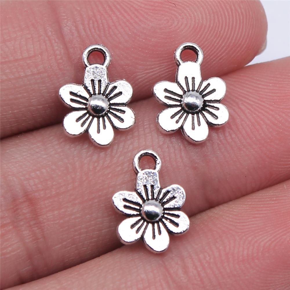 20 Stück Blumenanhänger Antiksilberfarbe Sonnenblumenanhänger Schmuck DIY Gänseblümchen-Anhänger Für Armbandherstellung