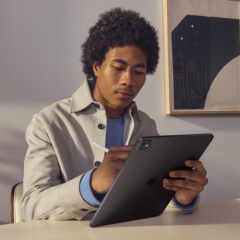Apple iPad Pro 11-inch (M5, 2025 Model) (CN version)