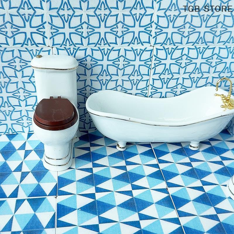 1Pcs Miniature Square Wooden Floor Model 1:12 Dollhouse Bathroom Living Room Decoration Toy Doll House Accessories