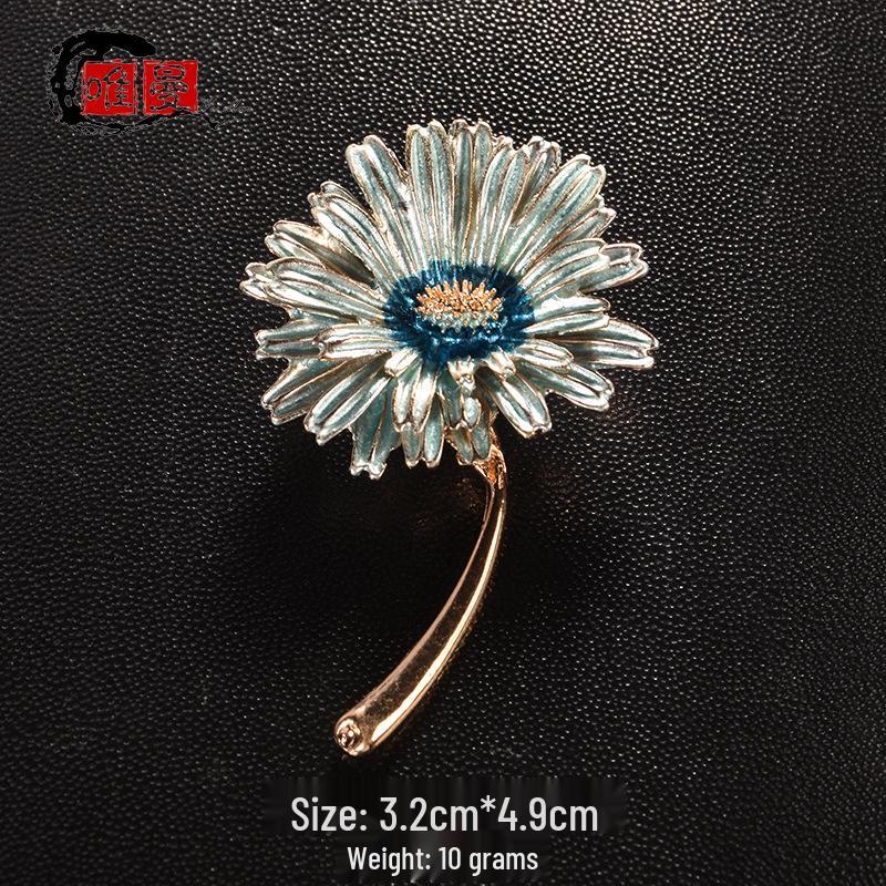 Mori Style Floral Brooch for Women's Cheongsam Suit - Creative Niche Design Corsage
