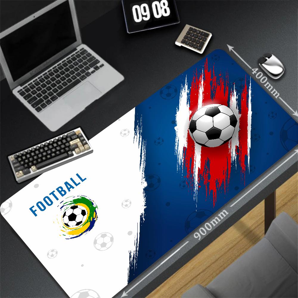 Velká podložka pod myš Anime Fotbal Kreslená podložka na stůl Herní příslušenství pro PC Podložka pod myš Vlastní stolní podložky Protiskluzová gumová podložka pod klávesnici