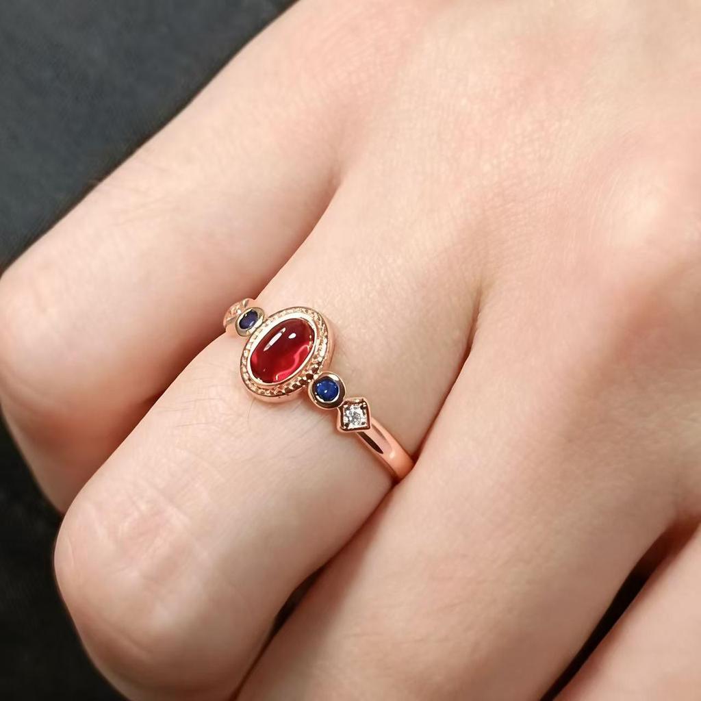 Anello Yintai in Rame Placcato Oro Rosa con Zircone Rosso - Gioiello di Nicchia Elegante e alla Moda per l'Uso Quotidiano delle Donne