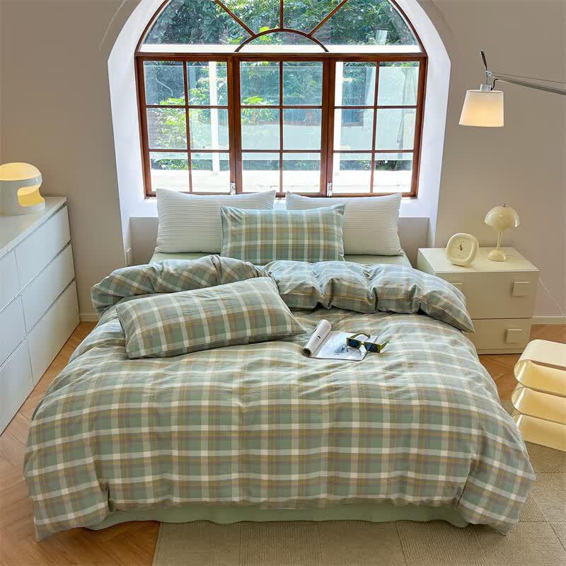 Jieliya Skin-friendly 100% Cotton 4-Piece Bedding Set