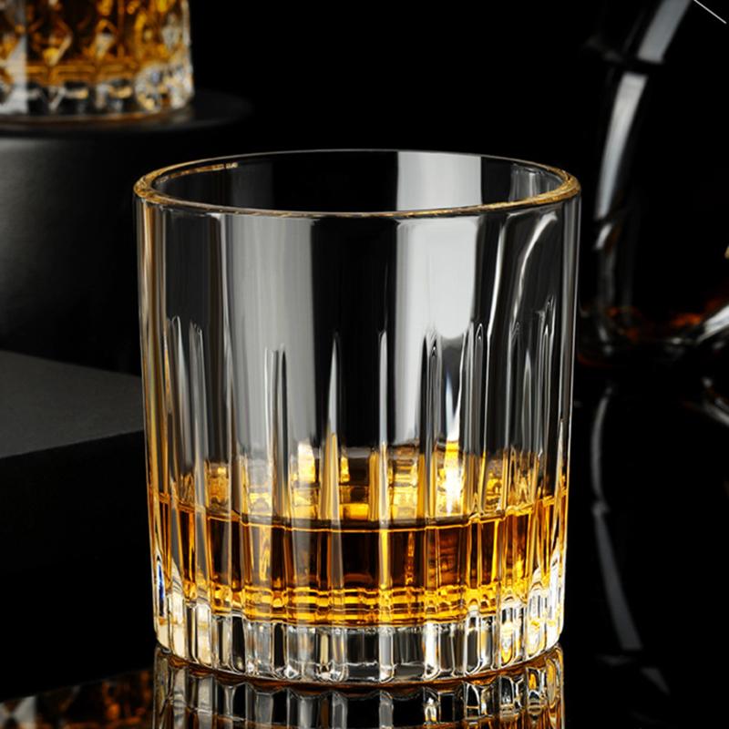 290ml/335ml Kristallglas Vertikal gestreifte Kaffeetasse Kristallklare Weingläser Transparenter Wasserspender Haushaltsbecher