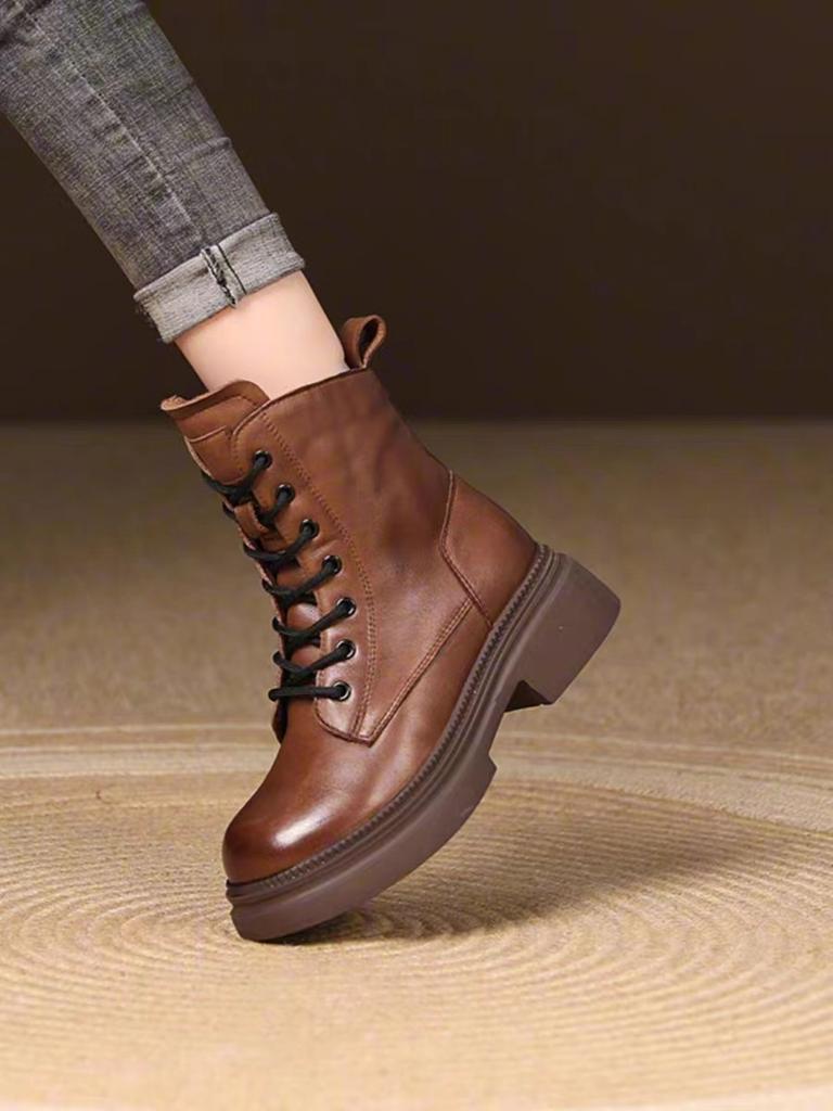 New Women's 2026 Autumn/Winter Collection Thick Bottom and Velvet Retro Middle Boots British Style Short Boots for Women
