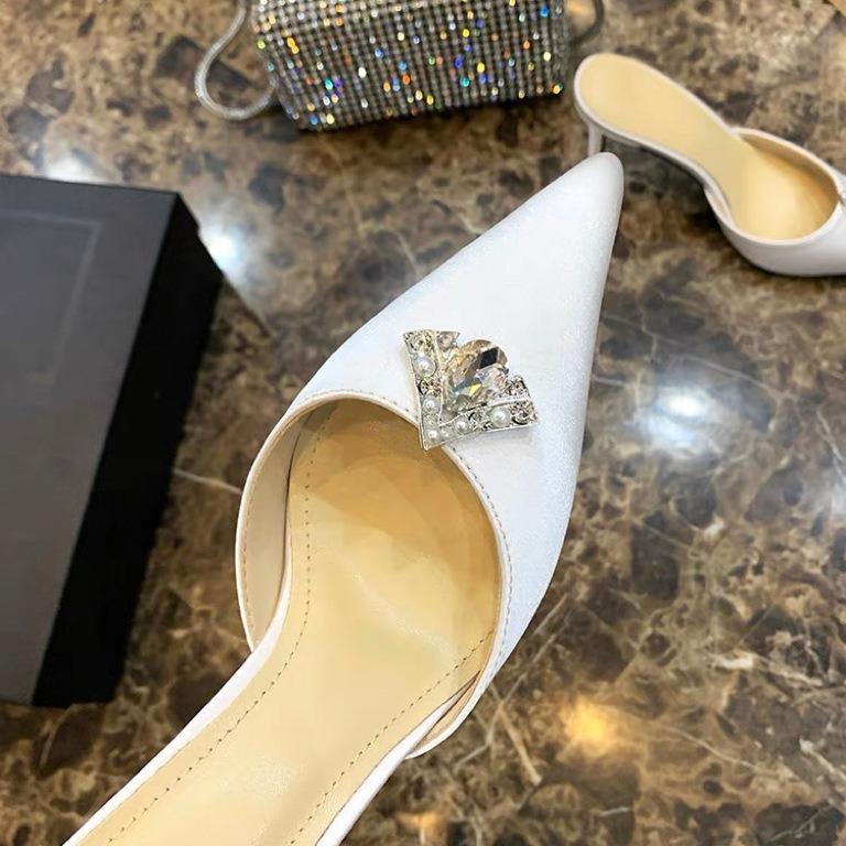 Sun Zhihui Pointed Head Shallow Mouth High Heels Women's Thin Heel Bag Head Drag Square Buckle Rhinestone Sexy Temperament Versatile Half Drag Slipper