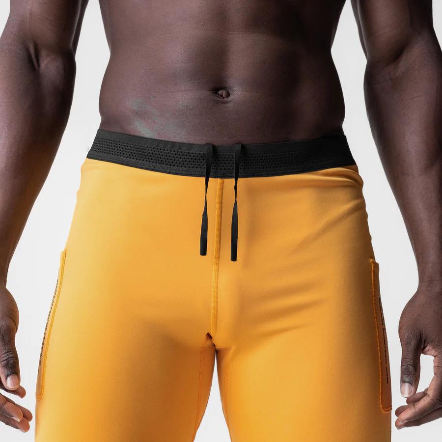 Men's Outdoor Quick-Dry Elastic Training Shorts with Reflective Details