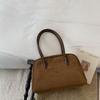 Retro Korean Tote Bag Womens Large Capaci Commuter Handbag Soft Handle Boston Bag Autumn New Sle Handbag for Women Suede Leather