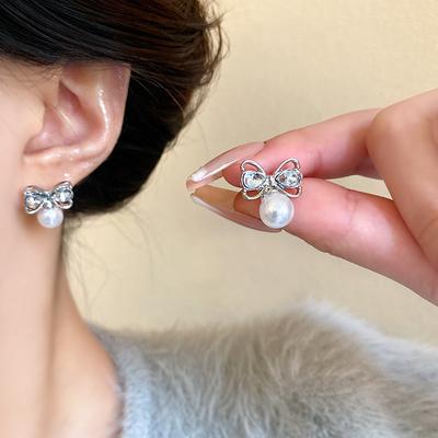 925 Silver Needle Bow Pearl Stud Earrings Women's Light Luxury Niche Temperament Flash Diamond Earrings Ins Wind Sweet Earrings