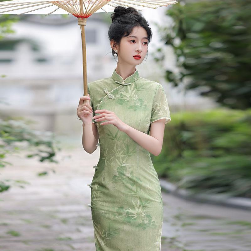 Grüner Cheongsam Damen Sommer Jung Hochwertig Lang Täglich Verbesserung