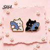 Enamel Kitten Brooch Holding Fish Cartoon Cat Brooch, Alloy Badge Pin, Metal Clothes Animal Clothing Accessories for Backpacks Hats Scarves Jackets