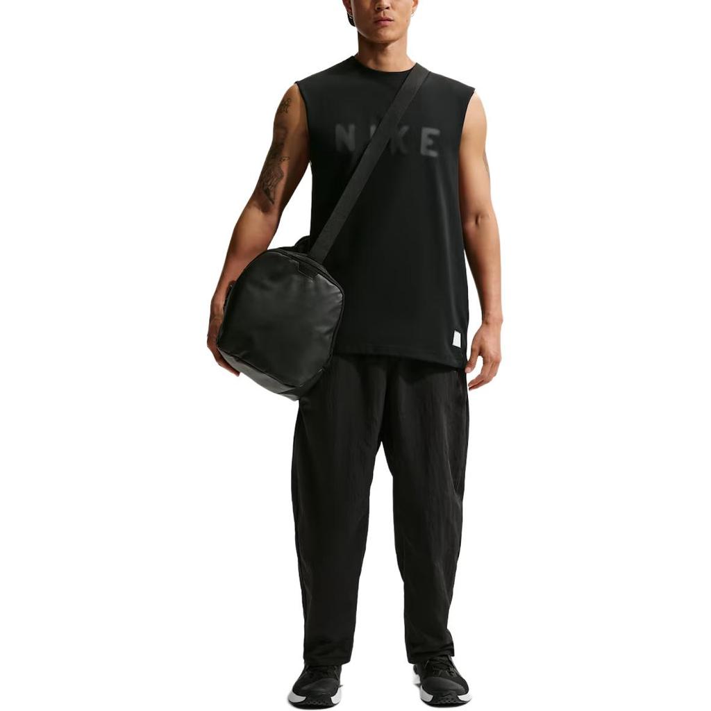 Nike Einfarbige lockere Sport-Freizeithose Herren Hosen IF2211-010