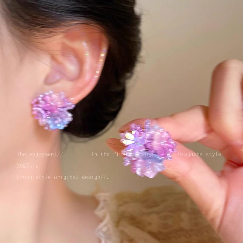 2025 Spring/Summer Floral Pearl Stud Earrings - Elegant Women's Light Luxury Edition