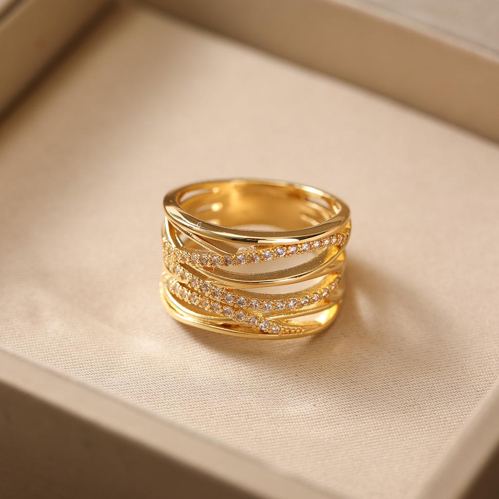 Retro Luxury Multi-layer Twisted Zircon inlay stone Ring Copper Material Women Jewelry Ring For Banquet Matching