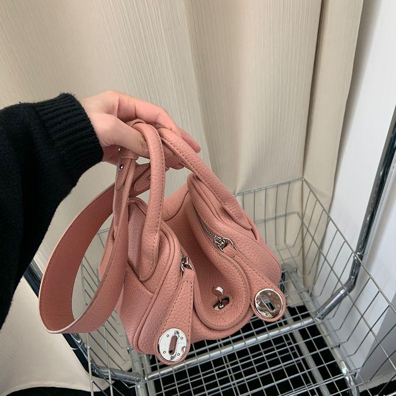 

NNO Pink Lychee Pattern Doctor Bag Crossbody Single Shoulder Female Armpit Large Capacity Medicine Box Pillow Bag Female 1113 Leather powder