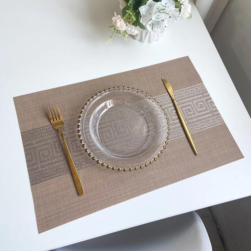 

2 шт. ПВХ салфетки для кухонного обеденного стола, коврик в китайском стиле, жаккард, водонепроницаемый, быстросохнущий, подставка под стакан, украшение, аксессуары для стола 30x45cm