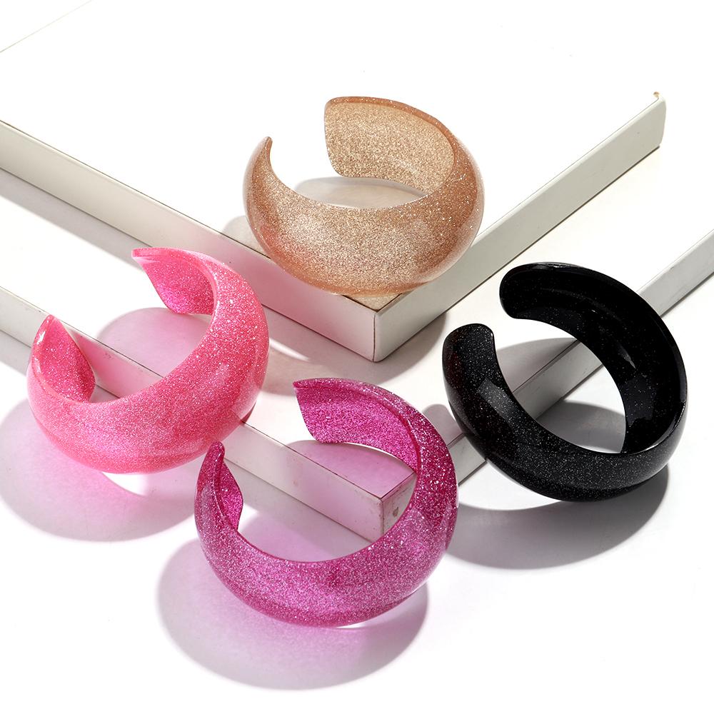 Colorful Glitter Acrylic Wide Cuff Bangle for Women Retro Resin Round Statement Open Bracelets Fashion Stackable Jewelry Gifts