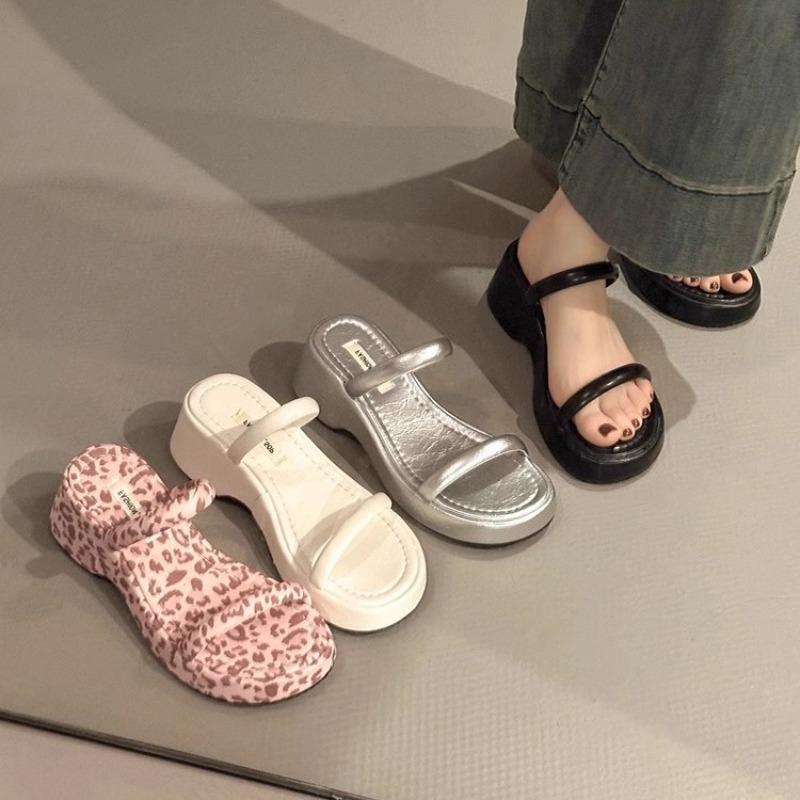 Gentle thick-soled wedge cool slippers women's new summer one-word drag sweet and elegant sandals