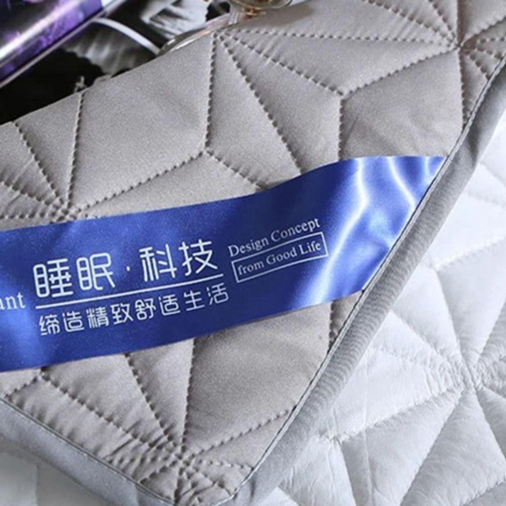 Non-slip Mattress Pad Anti Dust Bed Cover Protectors Pads Throw Mattress  Elderly