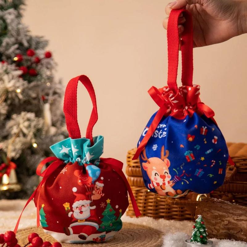 1-5Pcs Christmas Handheld Handle Drawstring Bag New Year Party Holiday Snacks Jewelry Snacks Christmas Eve Apple Storage Bag