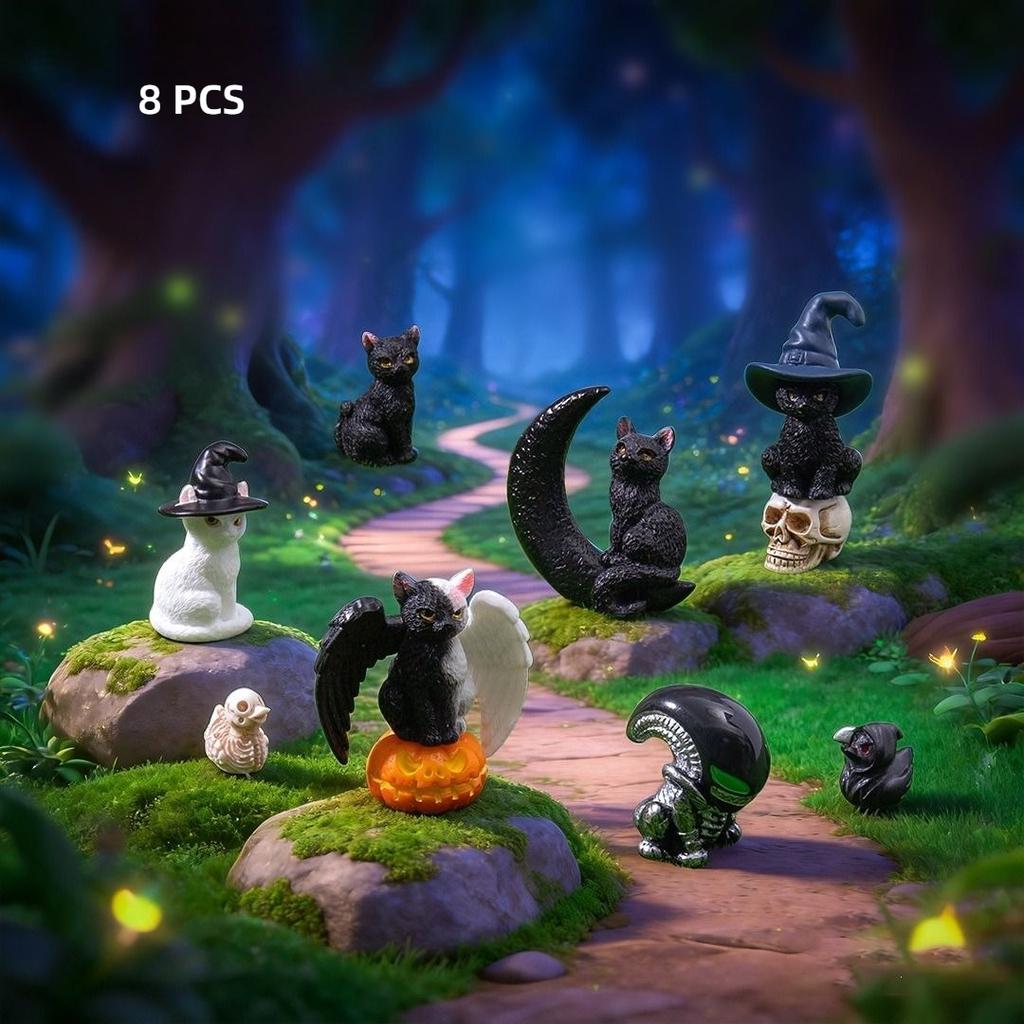 Micro World DIY Mini Halloween Figurine Set