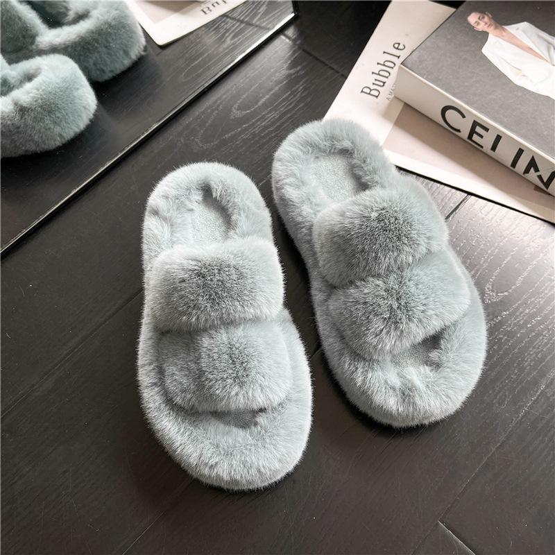 

Толстая подошва пушистые тапочки женские для улицы 2025 новые параллельные брусья мягкая подошва домашние тапочки большого размера 38 синий