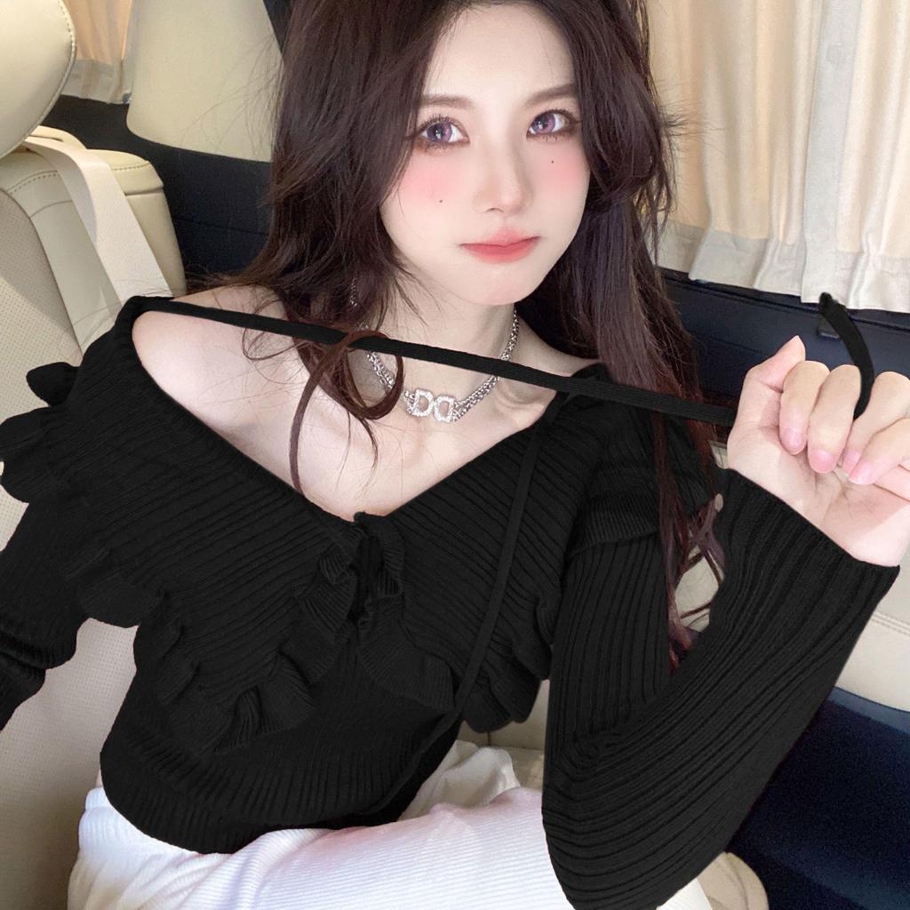 Autumn Winter Off-Shoulder Knitted Top with French Ruffle Peter Pan Collar