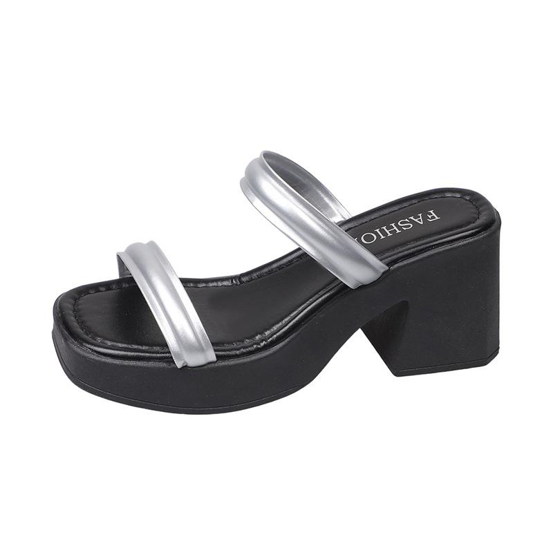 Cool Slippers Women's 2025 Spring and Summer Outer Wear Fashionable and Versatile Word with Sandals Muffin Thick Sole Heightening Slippers Women